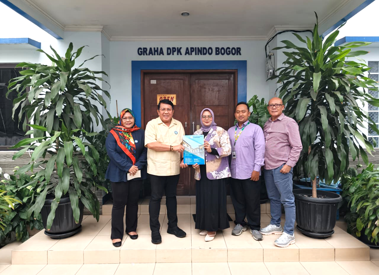Audiensi Rektor, Kepala bagian Pendidikan dan Staf Rektor IAI Nasional Laa Roiba Kabupaten Bogor.